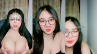 Alissa Tobrut Lingerie Pengen Jepit Punyamu Dream