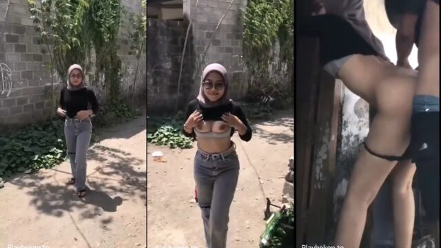 Jilbab Melakukan Ini Dengan Sukarela