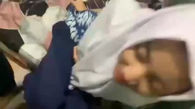 Video Bokep Indo Ortu Kerja Anak Malah Ngentot
