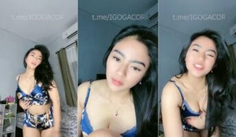 Aksi Nakalnya Amoura Sheba Cantik ID 49739900 Mango