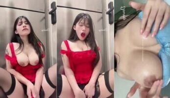 Downy Babyy Cewek Pinay Tobrut Lincah Main Dildo