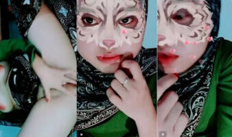 XD Mirna Jilbab Dikit-dikit Sange Colok Meki Dream