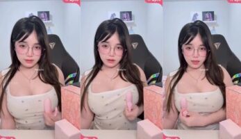 Eksklusif Angel Chan Unboxing Dildo Geterin Susunya