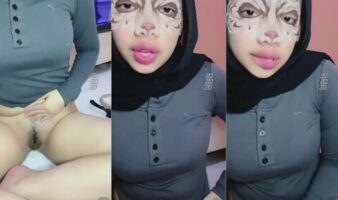 El Ukhty Introvert Hanya Berani Pamer Jembut Dream