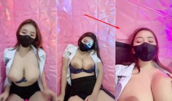 Honeybee Cosplay Pramugari Toge Halu Ingin Dimasukin HOT51